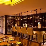 De Arendshoeve - & Restaurant Bergambacht