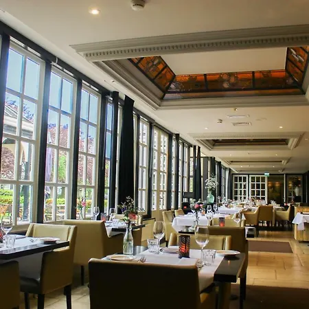 Szálloda De Arendshoeve - & Restaurant Bergambacht