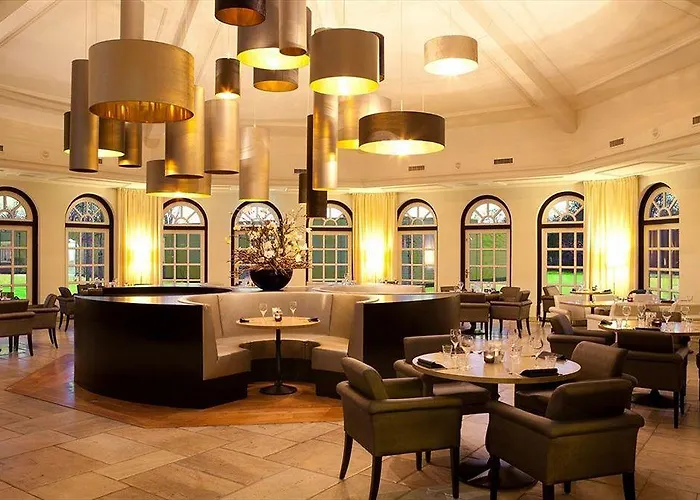 Hotel De Arendshoeve - & Restaurant 4*