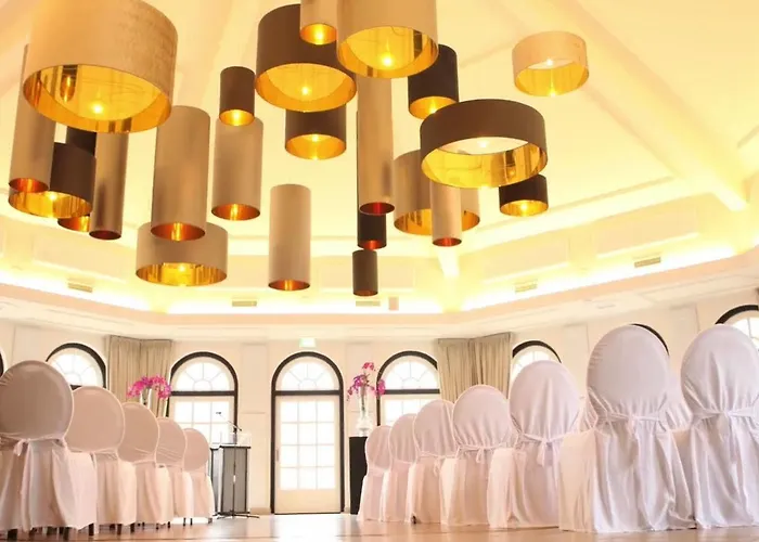 De Arendshoeve - & Restaurant 4* Bergambacht