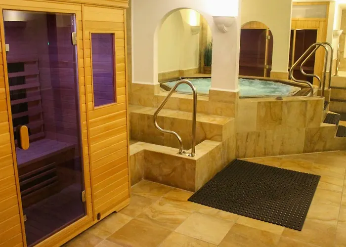 Hotel De Arendshoeve - & Restaurant 4*