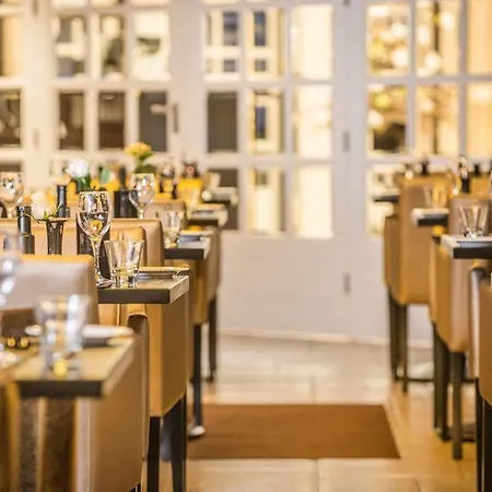 De Arendshoeve - & Restaurant Hotel