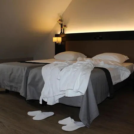 De Arendshoeve - & Restaurant 4* Bergambacht