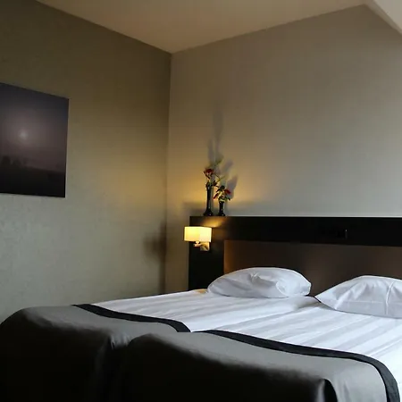 Hotel De Arendshoeve - & Restaurant Bergambacht