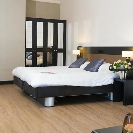 De Arendshoeve - & Restaurant Bergambacht