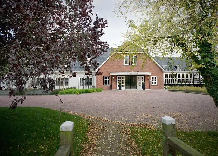 Otel De Arendshoeve - & Restaurant Bergambacht