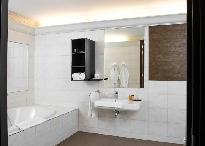 De Arendshoeve - & Restaurant Bergambacht